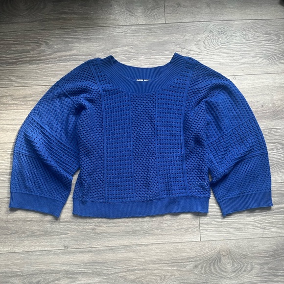 Anthropologie Moth Blue Open Knit Wide Sleeve Crew Neck Casual Sweater Size S - Picture 1 of 7